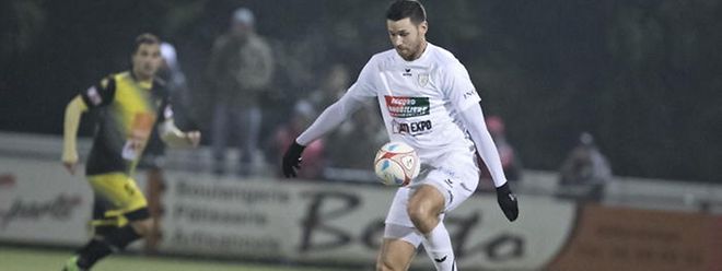 Descendu d'un étage, l'ex-Pétangeois Tobias Baier vient renforcer le leader de PH, l'UN Käerjéng.