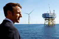 French President Emmanuel Macron visits the Saint-Nazaire offshore wind farm, off the coast of the Guerande peninsula in western France, on September 22, 2022. (Photo by STEPHANE MAHE / POOL / AFP)