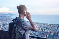 Viele Luxemburger nutzen die Abschaffung der Roaminggebühren, um vermehrt im Internet zu surfen, wenn sie im EU-Ausland sind. Diese Steigerung beim Datenroaming konnten zumindest die Mobilfunkanbieter Tango und Post beobachten. 
