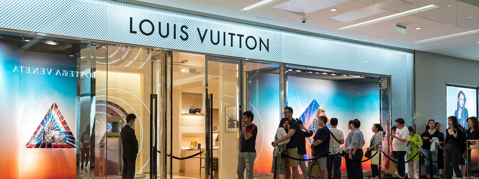 Die Agentur Gusto Luxe ist in Asien führend, wenn es um Luxusmarken geht. Zu den Kunden gehört LVMH, die Fusion aus Louis Vuitton und Moët Hennessy.