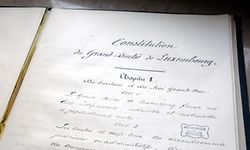 Die Verfassung aus dem Jahr 1868 soll demnächst der Vergangenheit  angehören.