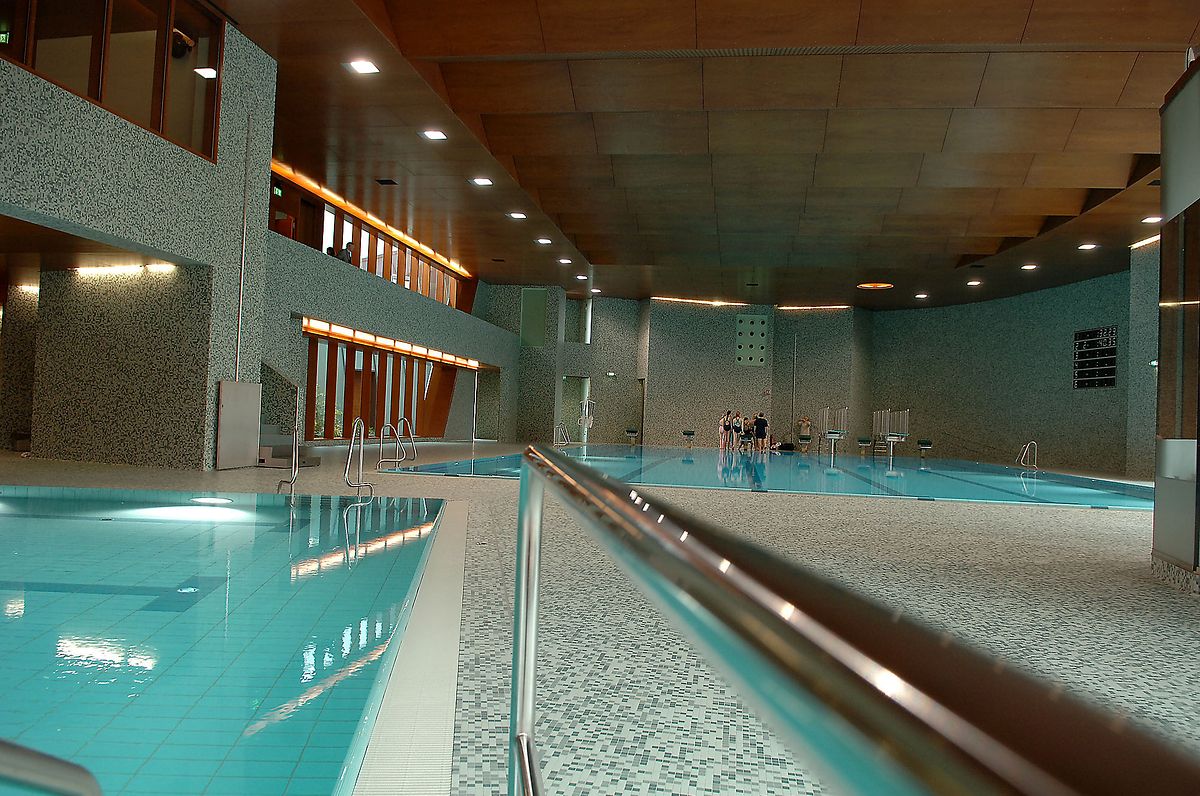 La piscine de Bonnevoie dispose de deux bassins.