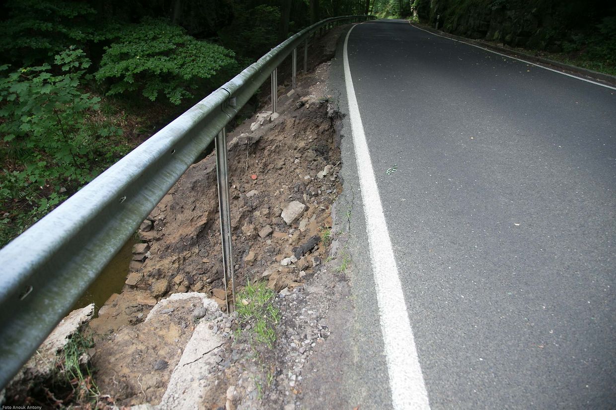 4.6.2018 Luxembourg, Berdorf, erdrutsch nach Hochwasser photo Anouk Antony