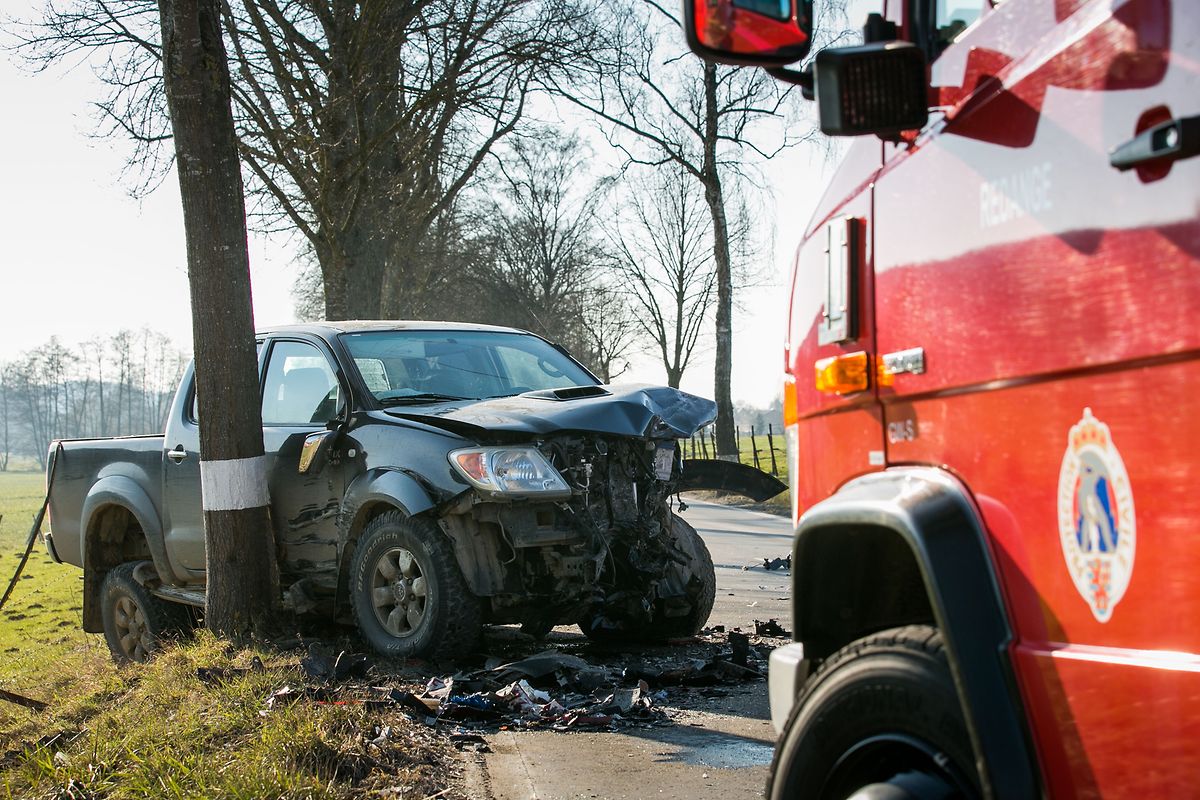 Eine junge Frau überlebte den Unfall nicht.