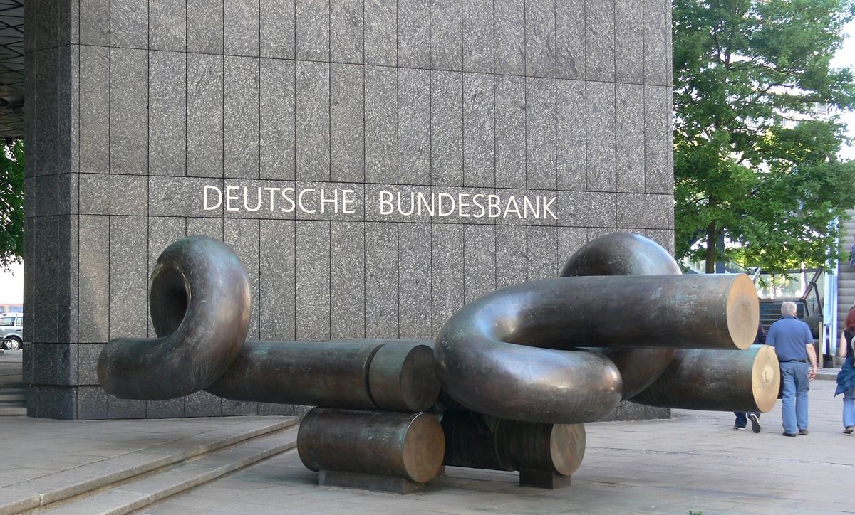 Outside the Deutsche Bundesbank (AFP)