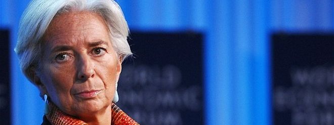 A directora do FMI, Christine Lagarde lamenta que esta "ofensiva" chegue tarde demais para dinamizar a economia europeia