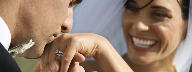 Nach der Hochzeit die Steuerrückzahlung? Nach der Steuerreform könnte dieses Geschenk vom Staat bald Geschichte sein.