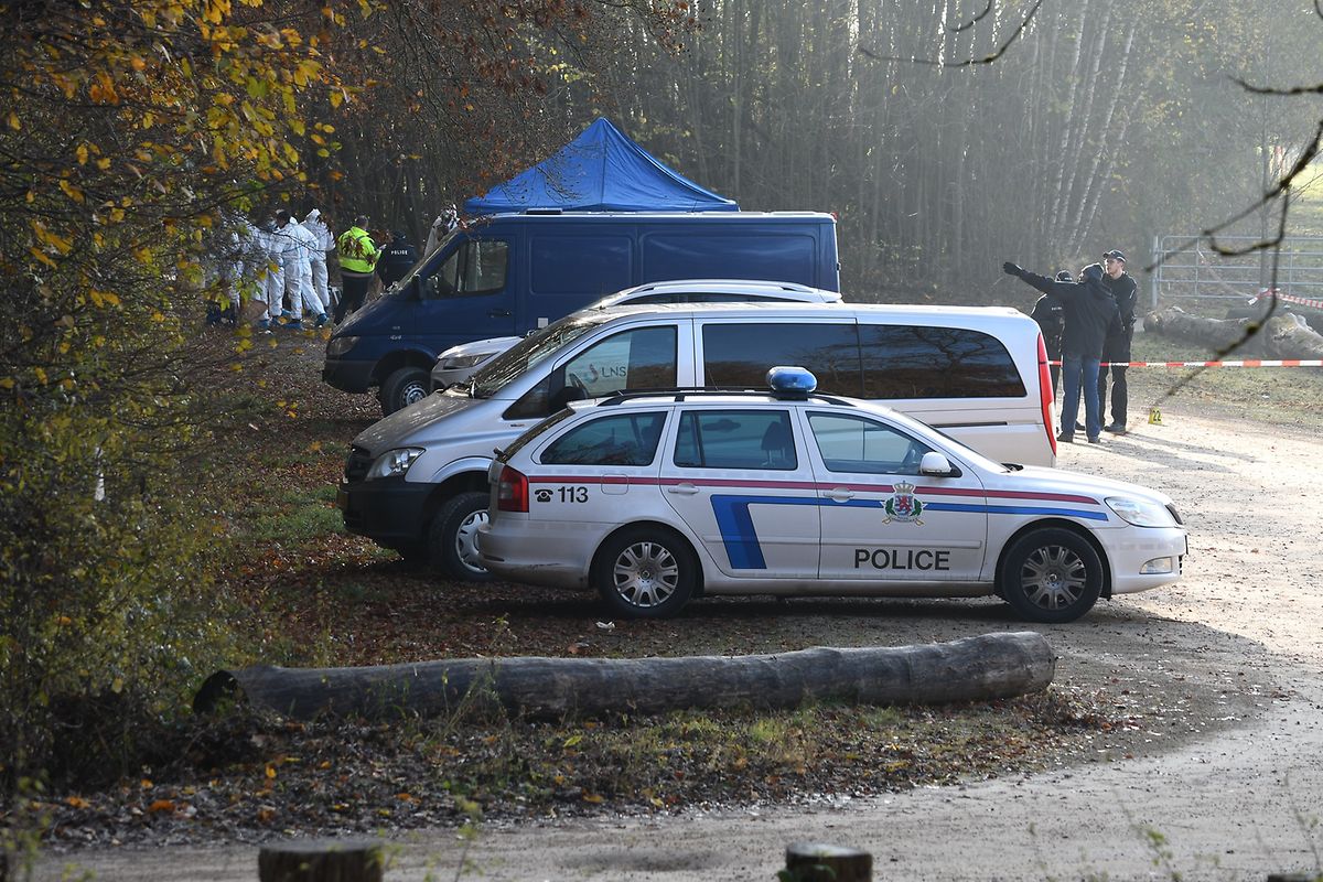 Die Polizei war am Montagvormittag mit einem Großaufgebot am Tatort im Einsatz. 