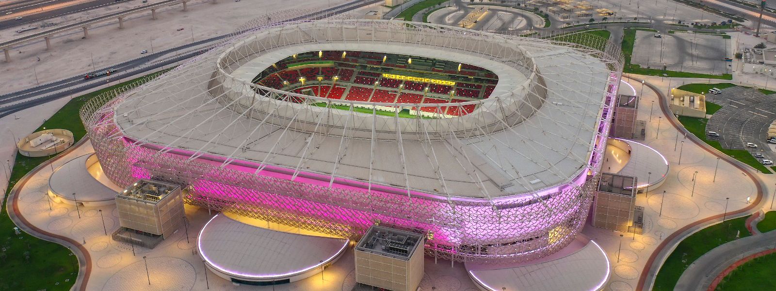 Um dos estádios construídos no Qatar para receber o Mundial de Futebol. 