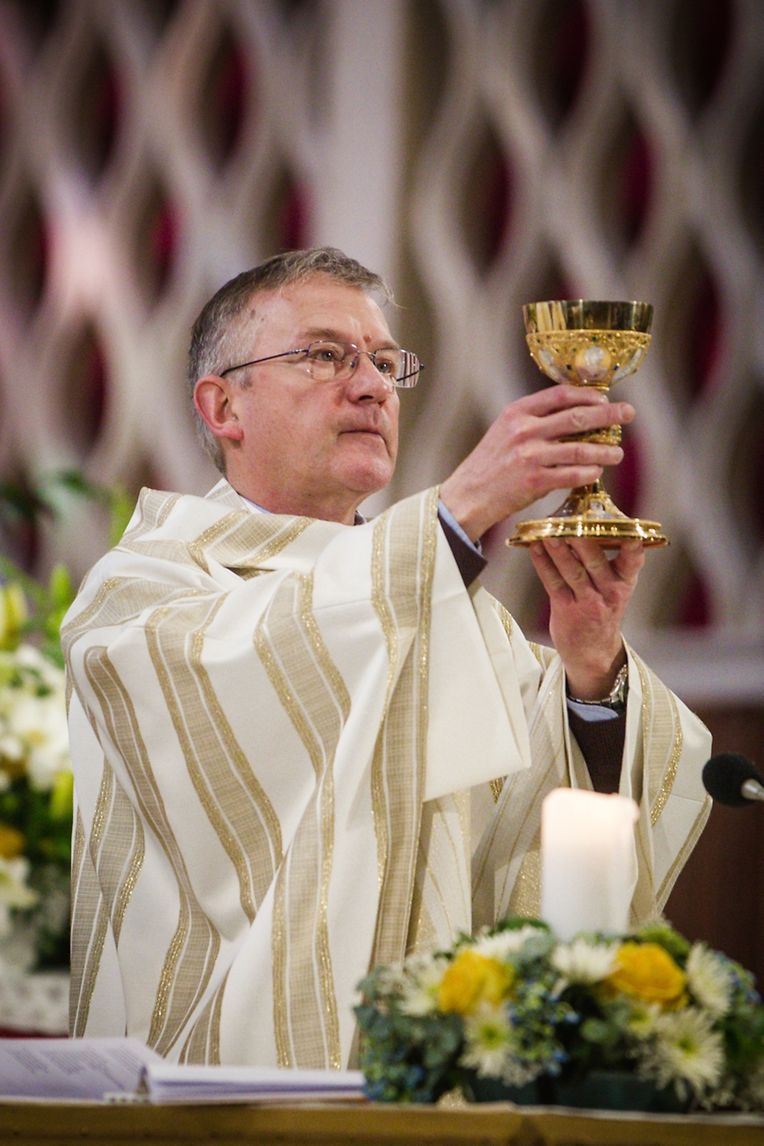 Messe für die neuen Pfarreien “Mamerdall Saint-Christophe“ + “ Bartreng–Stroossen Saint-Jean XXIII“.