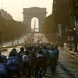 Si le nombre de coureurs passe de 9 à 8, le Tour de France se déroulera avec le même nombre d'équipes, soit 22.