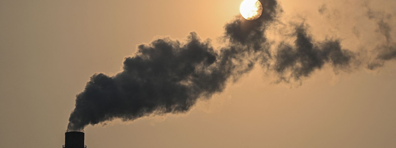 2019 war China für 27 Prozent der weltweiten CO2-Emissionen verantwortlich. Das Land ist damit einsamer Spitzenreiter.