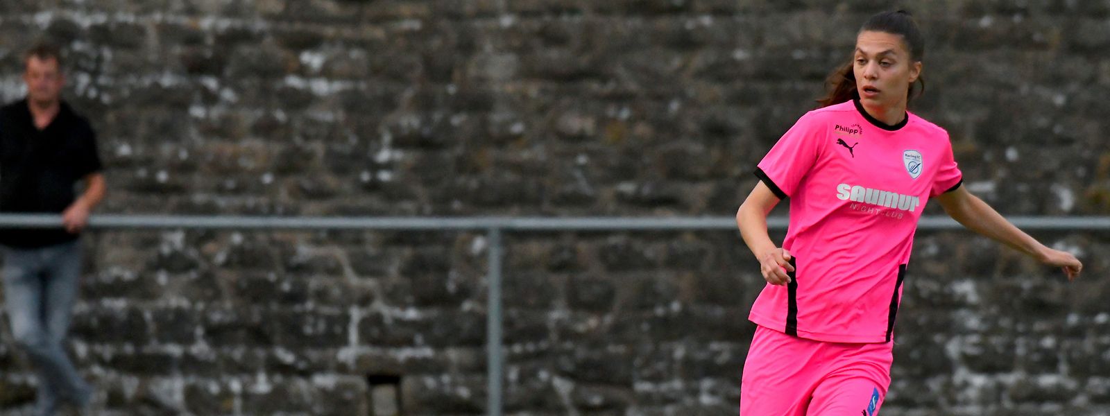 Bei Racing muss sich Marta Estevez auf einen harten Konkurrenzkampf einstellen.