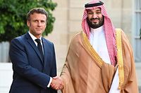 O presidente francês Emmanuel Macron recebe o príncipe herdeiro da Arábia Saudita Mohammed bin Salman em Paris. "Ultrajante", dizem grupos de direitos humanos e a noiva do jornalista saudita assassinado Jamal Khashoggi.