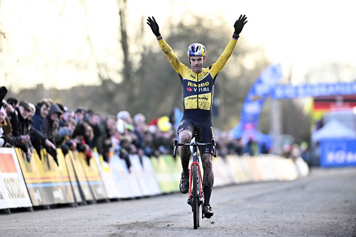 Der Belgier Wout van Aert gewinnt das Cyclocross-Rennen in Hamme (B) Ende Januar.