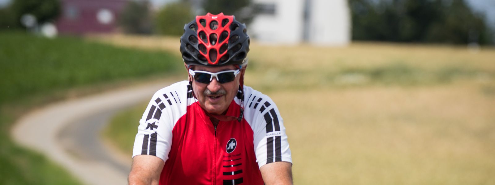 Ministro luxemburguês é um conhecido amante do ciclismo.