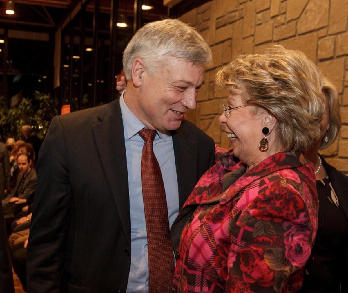 Ob Viviane Reding die Wahlen im Zentrum an der Seite von Claude Wiseler bestreitet, soll der Weisenrat entscheiden.