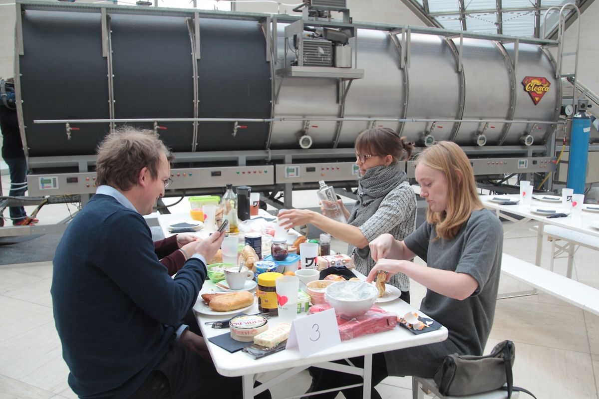 "Cloaca reloaded" des belgischen Künstlers Wim Delvoye.