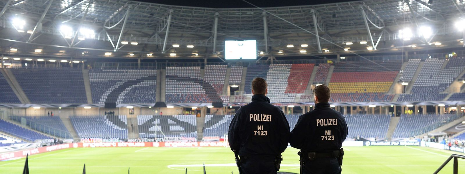 Nach der Spielabsage des Freundschaftsspiels Deutschland gegen die Niederlande stehen Sicherheitsbedenken im Vordergrund.