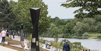 The Moselle Promenade at Grevenmacher tells the story of several legends from the town