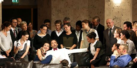 "Carmen" sent to the psychiatrist's sofa - Vimarsana News