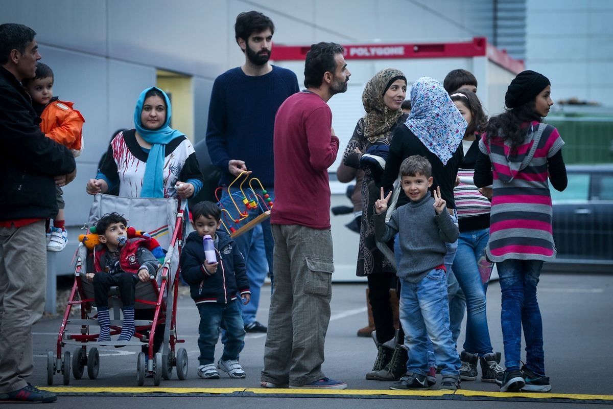Es handelt sich um sechs Familien aus Syrien bzw. dem Irak.