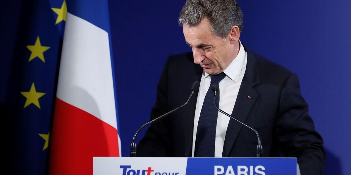 Nach seiner Wahlniederlage rief Sarkozy seine Anhänger dazu auf, in Zukunft Fillion zu unterstützen. 