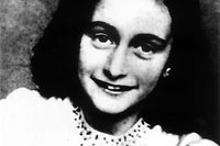 ARCHIV - 07.06.2004, Niederlande, Amsterdam: Das jüdische Mädchen Anne Frank, das durch ihre Tagebuchaufzeichnungen im Versteck ihrer Familie in Amsterdam (Niederlande) während des Zweiten Weltkriegs bekannt wurde (undatiertes Archivfoto). (zu dpa "Jüdischer Notar soll Versteck von Anne Frank an Nazis verraten haben") Foto: -/ANP/dpa +++ dpa-Bildfunk +++