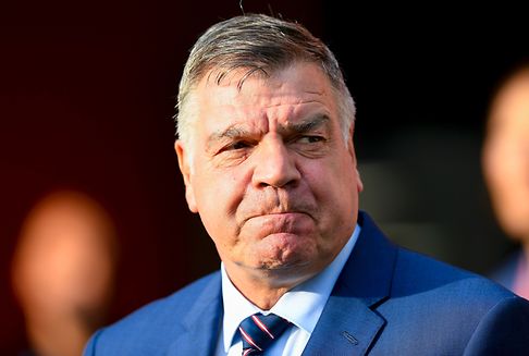 Englischer Fußball-Nationaltrainer : Zukunft von Allardyce ungewiss