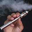 O cigarro electrónico vai ser equiparado ao cigarro convencional