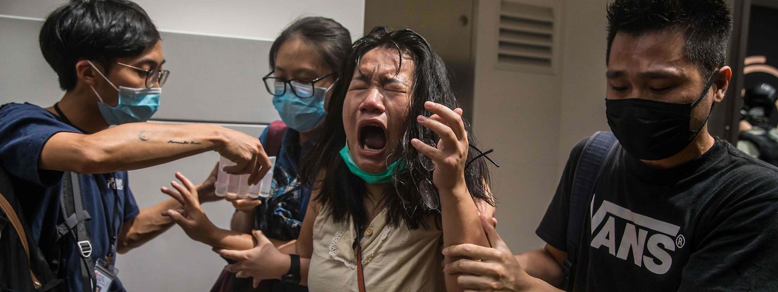 Die Polizei in Hongkong setzte Pfefferspray gegen die Demonstranten ein.