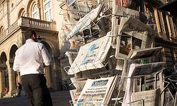 Die Tagespresse beahauptet sich gerade in der Corona-Zeit, trotz der Konkurrenz durch audiovisuellen Medien. 