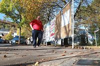 14.10.2018 Luxembourg, Beggen, Politik,  Wahlen 2018, Parlamentswahlen 2018, élections législatives, Wahlbüro Beggen, Urne, Piratepartei, Piraten Lëtzebuerg  photo Anouk Antony