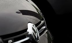 Il faudra attendre vraisemblablement les prochains mois pour évaluer un éventuel effet du scandale sur ses ventes. 