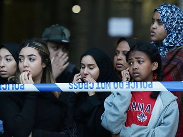 Duas crianças portuguesas internadas após incêndio em Londres