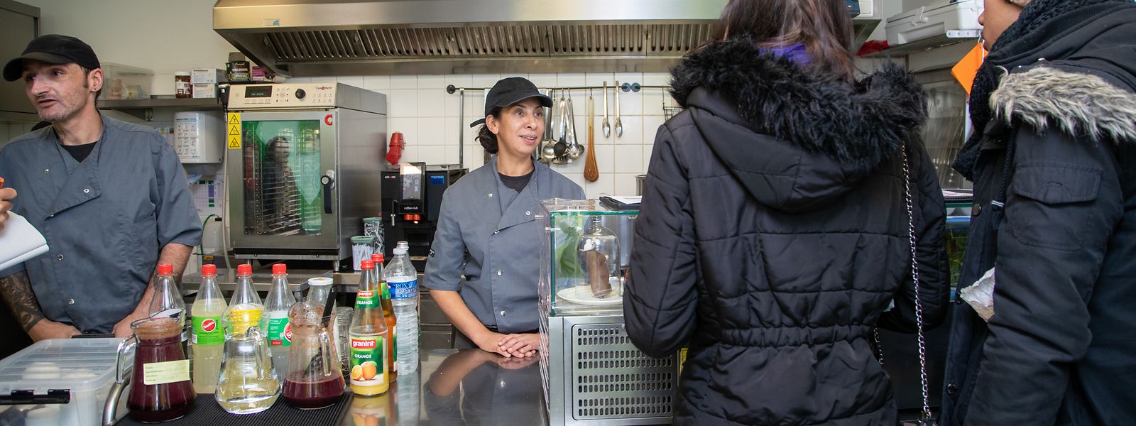 Quinze ans après l'ouverture des locaux de la Stëmm vun der Strooss à Esch-sur-Alzette, Gauthier (à gauche) et Sarah ne manquent pas de sollicitations. 