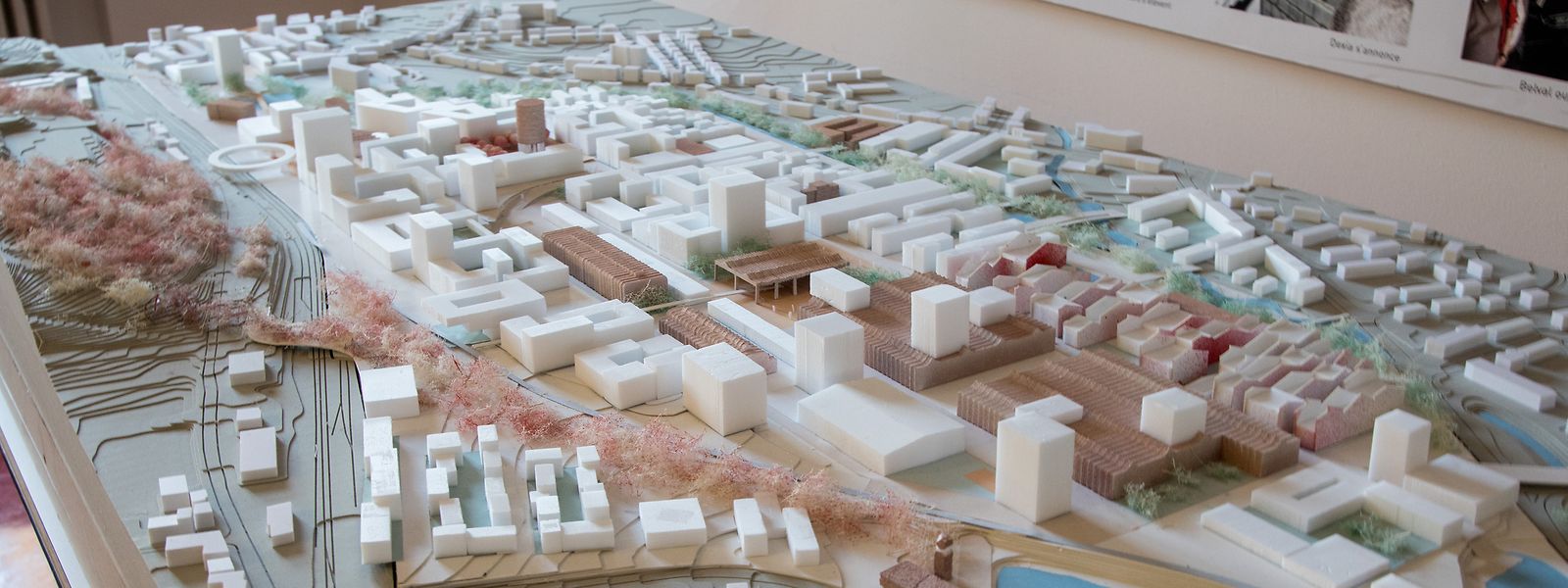 Tout le défi consiste à muer l'ancien espace occupé par l'aciérie en nouveau quartier de vie. 