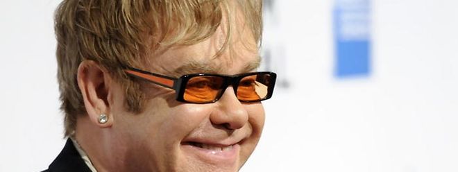 Erinnerungsstuck Aus Den 70ern Brille Von Elton John Aus Us Museum Gestohlen