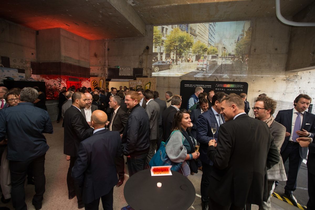 Zahlreiche (prominente) Gäste wohnten der Feierstunde bei.