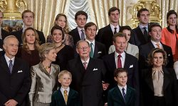 9.1. Luxemburg-Stadt / 95ster Geburtstag von Grossherzog Jean / Gruppenfotos Grossherzoglicher Palast / 2. Bild , nur die Familie , Kinder , Enkelkinder und Urenkel Foto:Guy Jallay