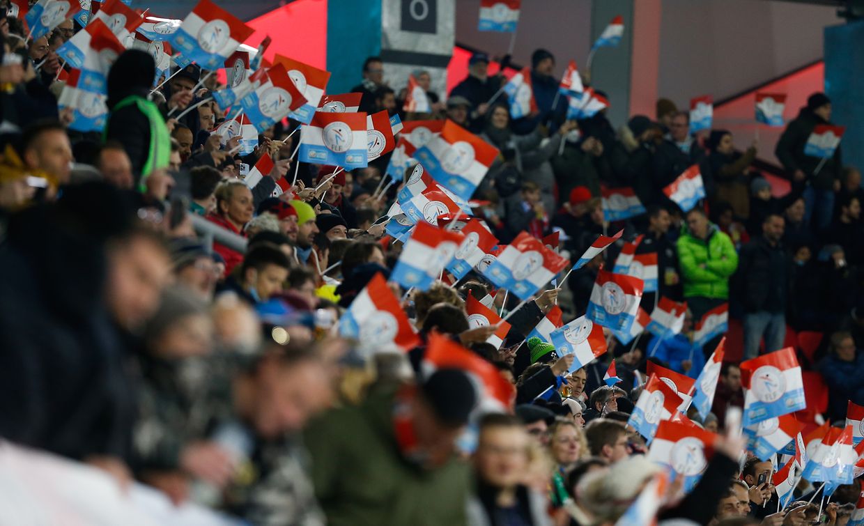 9,300 fans turn Stade de Luxembourg into a sea of ​​red, white and blue flags.