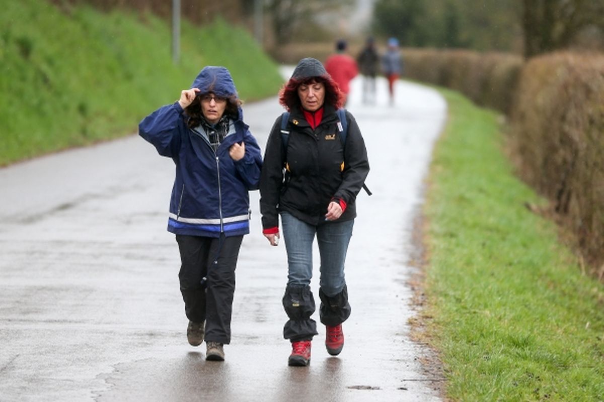 Zwei Teilnehmerinnen an der IVV-Wanderung in Ettelbrück.