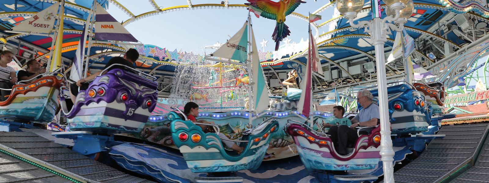Am ersten Wochenende war viel los auf der Schueberfouer. 