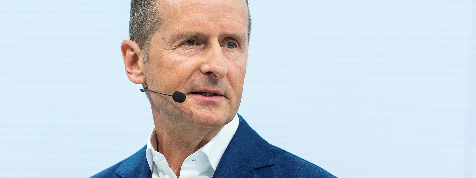 Herbert Diess, Vorstandsvorsitzender der Volkswagen AG, bei der Jahrespressekonferenz der Volkswagen AG.