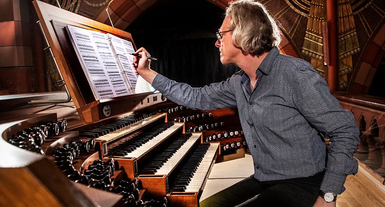 Unter anderem an der Diekircher Orgel wird Maurice Clement einen Teil von Francks Schaffen zu Gehör bringen.