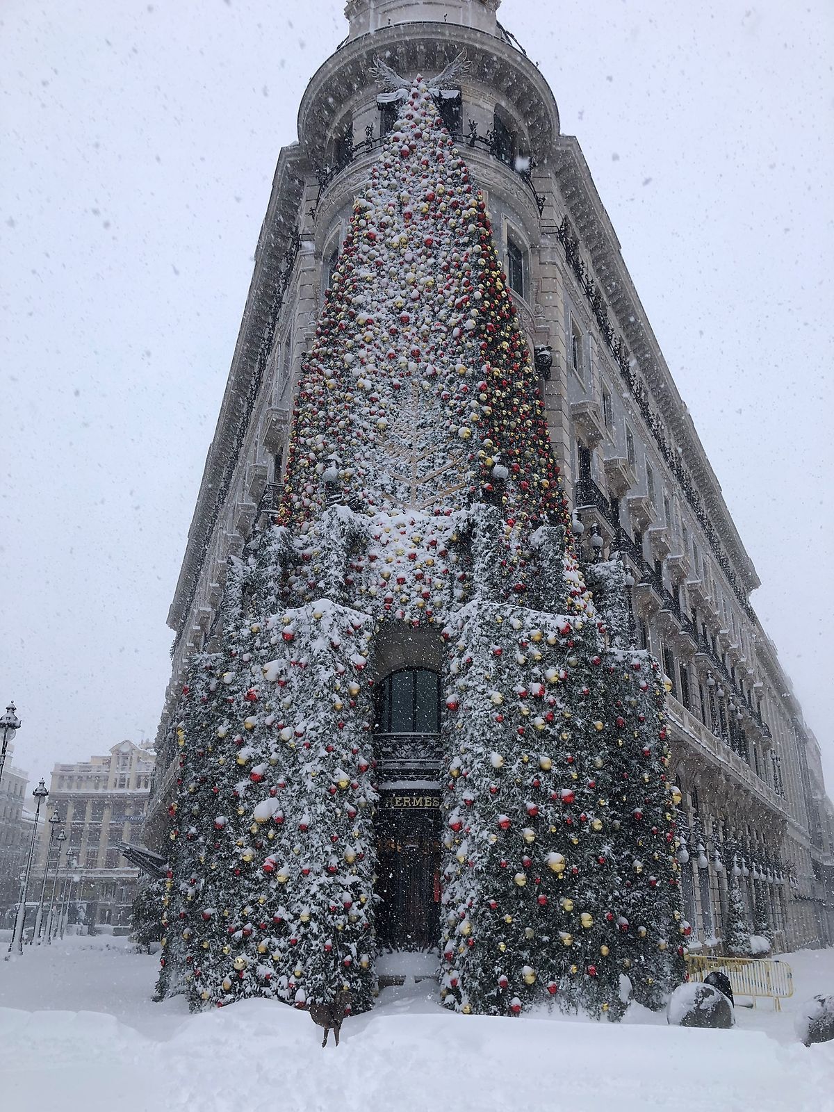 Фото январь в городе Мадриде 2022