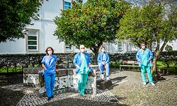 Reportagem fotográfica com equipas medicas e de enfermagem que vieram do Luxemburgo para o Hospital de Evora, em Portugal. Estas equipas vieram dar apoio aos profissionais de saúde desta unidade hospitalar no combate a COVID-19@Rodrigo Cabrita 