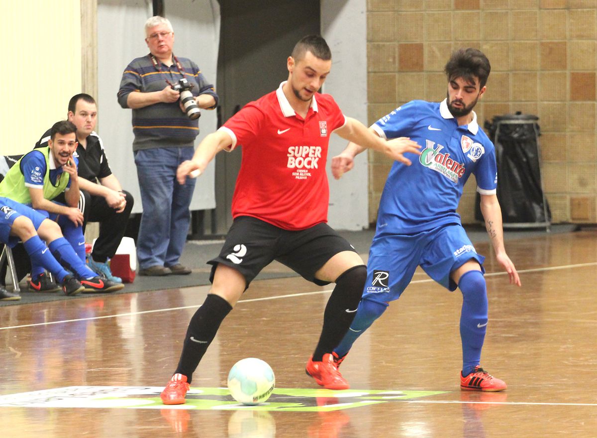 Um grande jogo de futsal