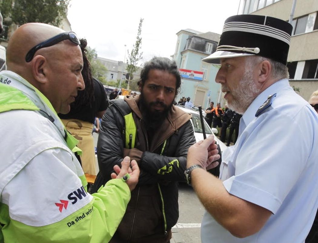 Bei den Krawallen vor dem Konferenzzentrum in Kirchberg waren mehrere Demonstranten und Polizisten verletzt worden.