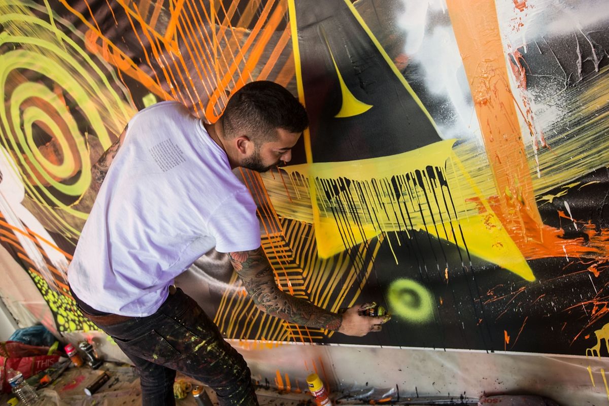 Der Künstler Eric Mangen hat in einem Teil des ehemaligen Parkhauses ein Graffiti realisiert. Es wurde am Mittwoch gezeigt und soll späterhin im Untergeschoss des neuen Royal-Hamilius-Komplexes bewundert werden können.